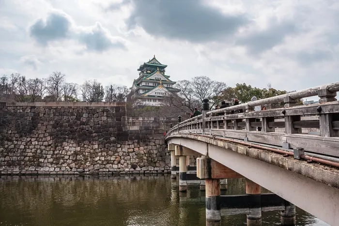 Framed Print : Gokuraku-bashi Bridge leading to the Osaka Castle, Japan Framed Print : Gokuraku-bashi Bridge leading to the Osaka Castle, Japan