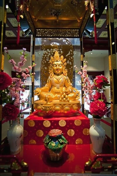 Gold Buddha at the Buddha Tooth Relic Museum in Chinatown, Singapore, Southeast Asia, Asia