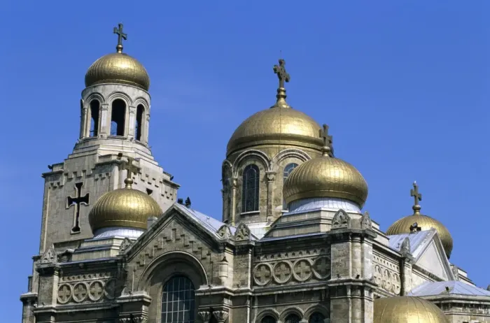 Framed Print : Gold domes of the Cathedral of the Assumption, Varna, Black Sea coast, Bulgaria, Europe Framed Print : Gold domes of the Cathedral of the Assumption, Varna, Black Sea coast, Bulgaria, Europe