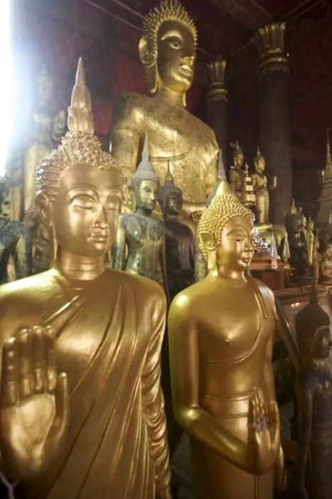 Framed Print : Golden Buddhas of the Royal Palace temple of Luang Prabang, Laos, Indochina