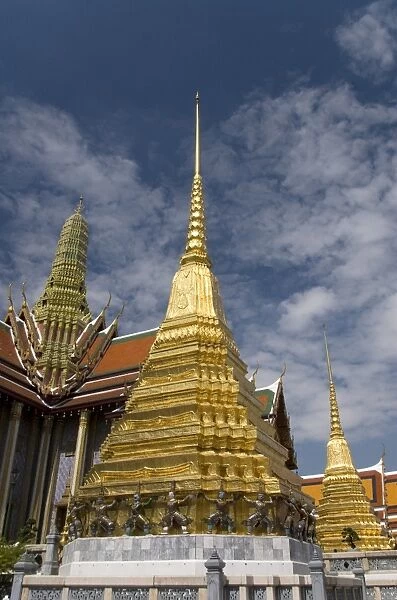 Golden chedi, Wat Phra Kaeo Complex (Grand Palace Complex), Bangkok, Thailand, Southeast Asia, Asia
