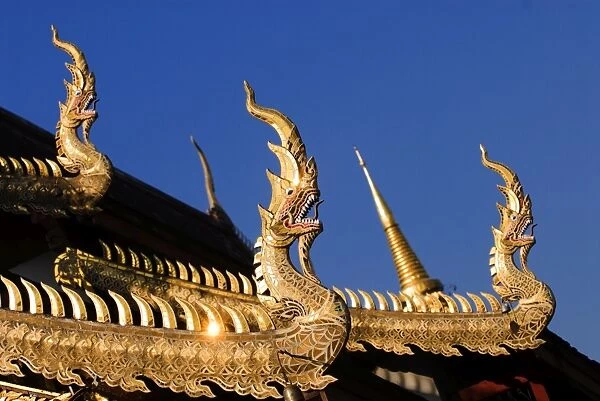 Golden dragon roof finials, Chiang Mai, Thailand, Southeast Asia, Asia