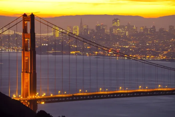 Framed Print : The Golden Gate Bridge and San Francisco skyline at sunrise, San Francisco, California, United States of America, North America Framed Print : The Golden Gate Bridge and San Francisco skyline at sunrise, San Francisco, California, United States of America, North America