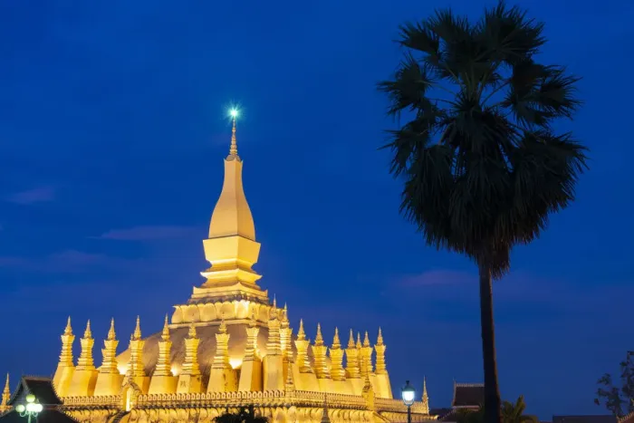 Framed Print : The Golden Temple at night, Vientiane, Laos, Indochina, Southeast Asia, Asia Framed Print : The Golden Temple at night, Vientiane, Laos, Indochina, Southeast Asia, Asia