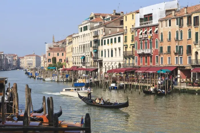 Framed Print : Gondolas on the Grand Canal, Venice, UNESCO World Heritage Site, Veneto, Italy, Europe Framed Print : Gondolas on the Grand Canal, Venice, UNESCO World Heritage Site, Veneto, Italy, Europe
