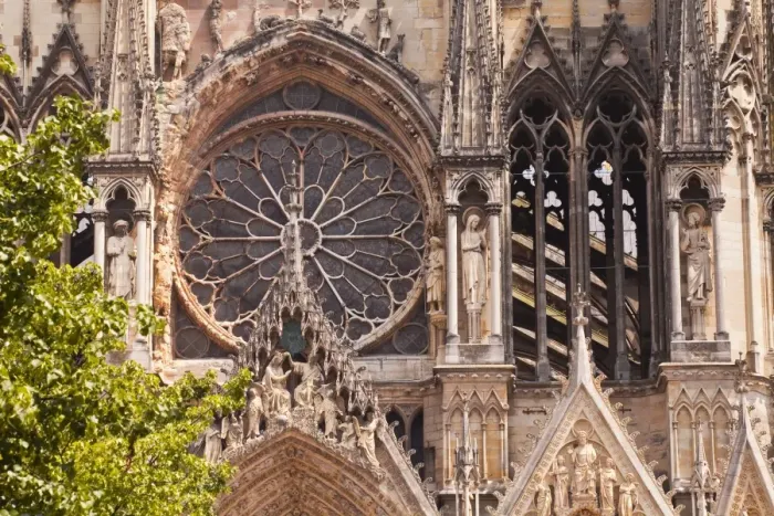 Framed Print : Gothic architecture on the Notre Dame de Reims cathedral, UNESCO World Heritage Site, Reims, Champagne-Ardenne, France, Europe Framed Print : Gothic architecture on the Notre Dame de Reims cathedral, UNESCO World Heritage Site, Reims, Champagne-Ardenne, France, Europe