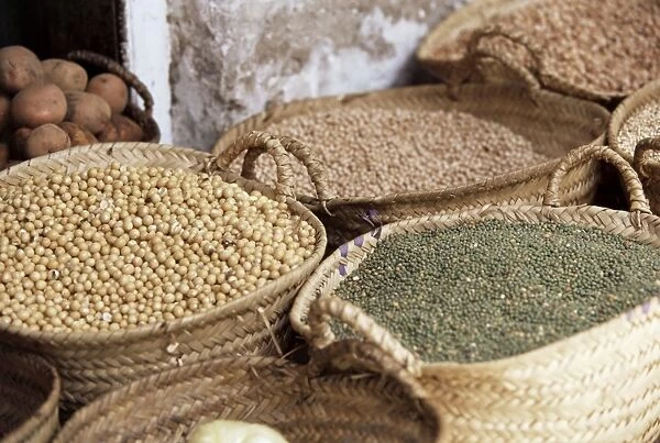 Grains at the market, Stone Town, Zanzibar, Tanzania, East Africa, Africa