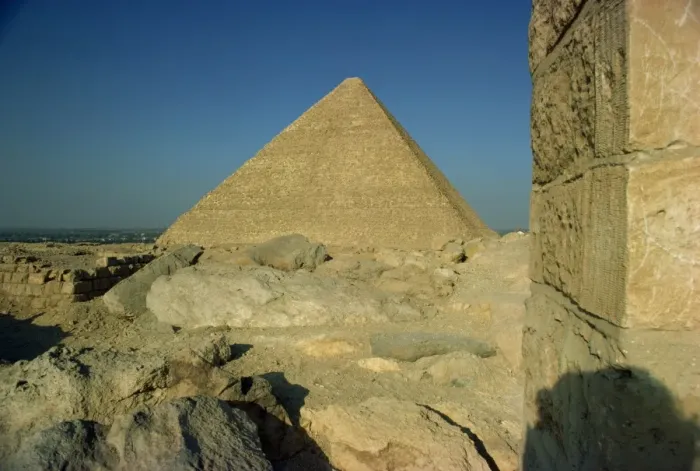 Framed Print : The Great Pyramid, Giza, UNESCO World Heritage Site, near Cairo, Egypt Framed Print : The Great Pyramid, Giza, UNESCO World Heritage Site, near Cairo, Egypt