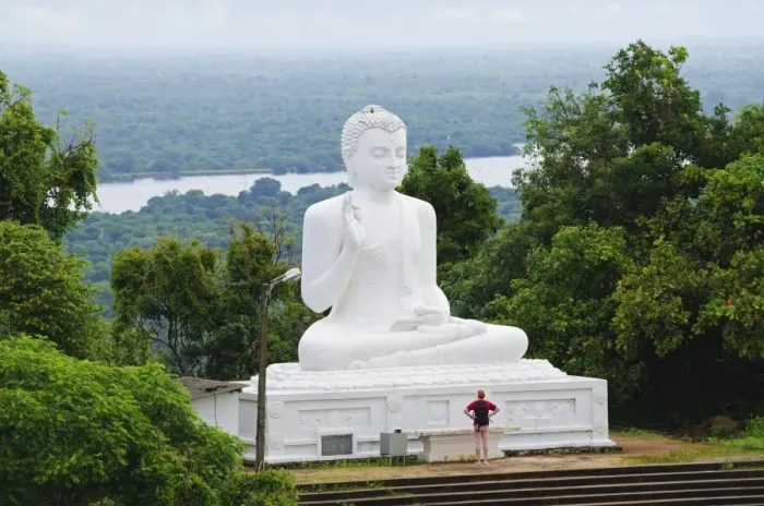 Framed Print : The Great seated Buddha at Mihintale, Sri Lanka, Asia Framed Print : The Great seated Buddha at Mihintale, Sri Lanka, Asia