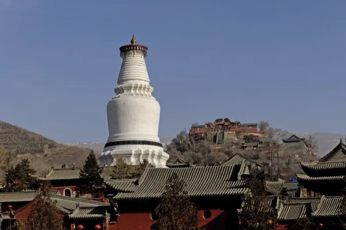 Framed Print : The Great White Pagoda (Da Baita), Tayuan Temple (Tayuan Si), one of Chinas most ancient Buddhist sites, Five Terrace Mountain (Wutai Shan), Shanxi Framed Print : The Great White Pagoda (Da Baita), Tayuan Temple (Tayuan Si), one of Chinas most ancient Buddhist sites, Five Terrace Mountain (Wutai Shan), Shanxi