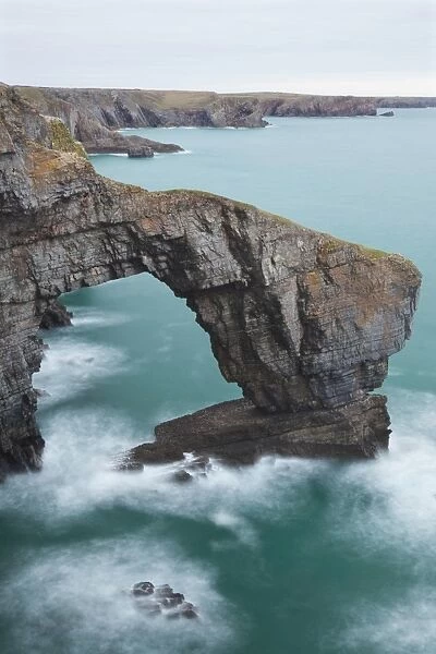 Green Bridge of Wales, Pembrokeshire, Wales, United Kingdom, Europe