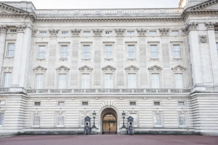 Framed Print : Grenadier Guards at Buckingham Palace, London, England, United Kingdom, Europe
