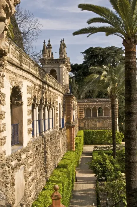 Framed Print : Grotesque gallery in Reales Alcazares Gardens (Alcazar Palace Gardens) Framed Print : Grotesque gallery in Reales Alcazares Gardens (Alcazar Palace Gardens)