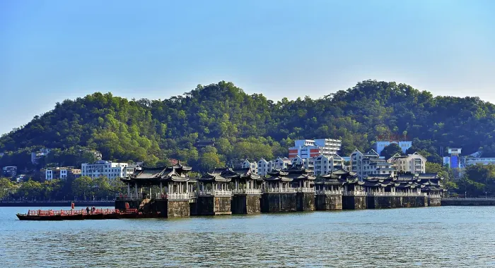 Framed Print : Guangji Bridge, built in 1170, one of China's four famous ancient bridges, Chaozhou City, Guangdong province, China Framed Print : Guangji Bridge, built in 1170, one of China's four famous ancient bridges, Chaozhou City, Guangdong province, China