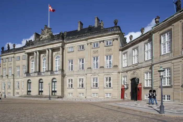 Framed Print : Guards at the Amalienborg Castle, Copenhagen, Denmark, Scandinavia, Europe Framed Print : Guards at the Amalienborg Castle, Copenhagen, Denmark, Scandinavia, Europe