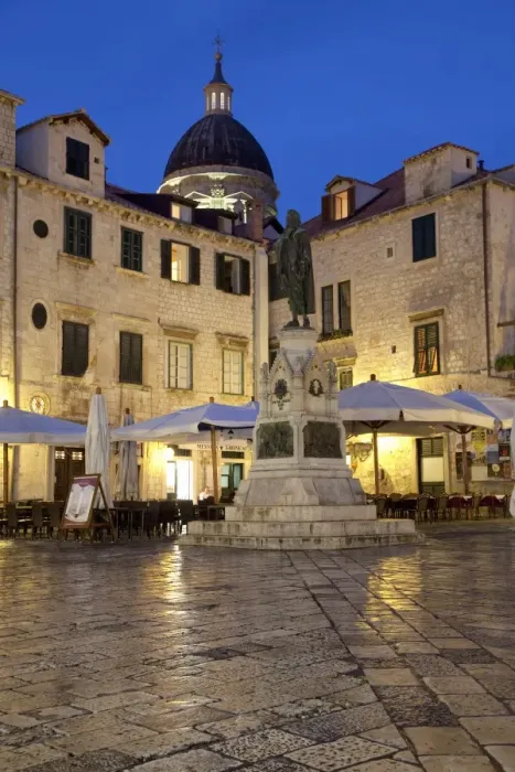 Framed Print : Gunduliceva Poljana square at night with the dome of the Cathedral, Old Town, UNESCO World Heritage Site, Dubrovnik, Croatia, Europe Framed Print : Gunduliceva Poljana square at night with the dome of the Cathedral, Old Town, UNESCO World Heritage Site, Dubrovnik, Croatia, Europe