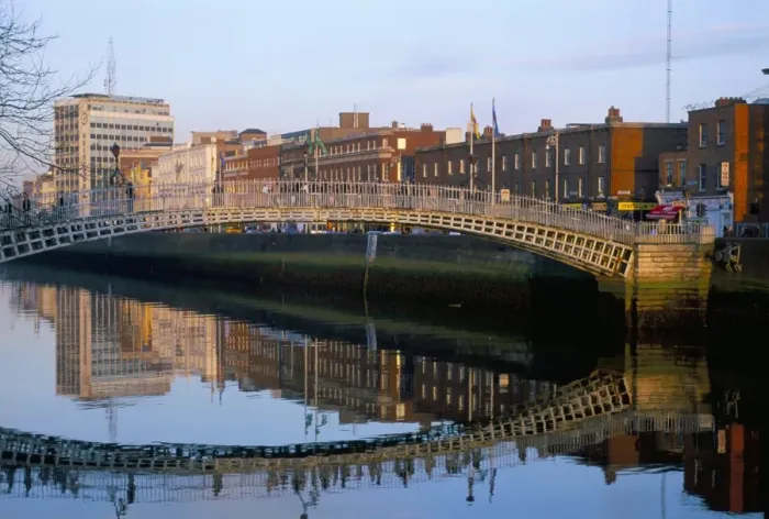 Framed Print : The Ha penny bridge over the Liffey River Framed Print : The Ha penny bridge over the Liffey River