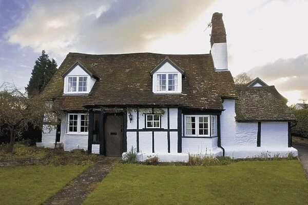 Half timbered cottage in village of Welford on Avon, Warwickshire, England