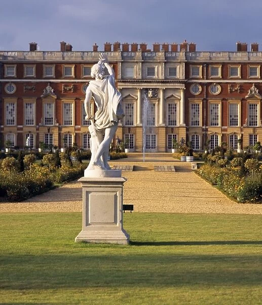 Hampton Court Palace from the Privy Garden, Greater London, England, United Kingdom