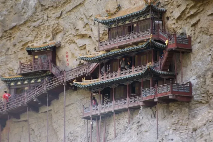 Framed Print : The Hanging Monastery dating back more than 1400 years in Jinlong Canyon Framed Print : The Hanging Monastery dating back more than 1400 years in Jinlong Canyon