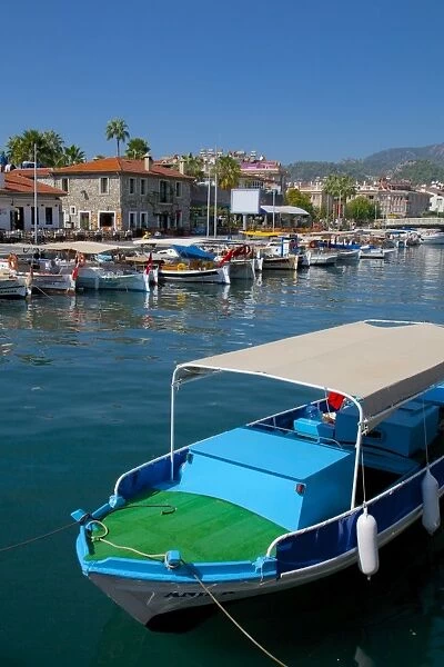 Harbour and boats, Marmaris, Anatolia, Turkey, Asia Minor, Eurasia