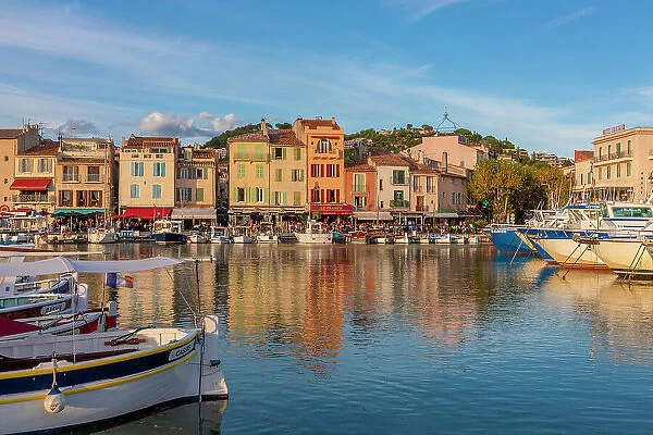 The Harbour at Cassis, Cassis, Provence-Alpes-Cote d'Azur, France, Western Europe