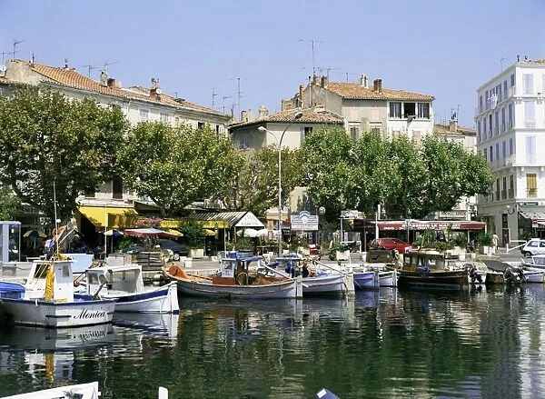 Harbour, La Ciotat, near Marseille, Bouches-du-Rhone, Provence, France, Europe