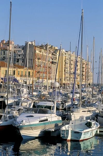 The harbour, Nice, Alpes Maritimes, Provence, Cote d Azur, French Riviera