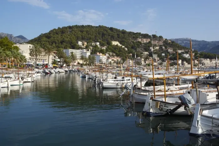Framed Print : Harbour, Port de Soller, Mallorca (Majorca), Balearic Islands, Spain, Mediterranean Framed Print : Harbour, Port de Soller, Mallorca (Majorca), Balearic Islands, Spain, Mediterranean