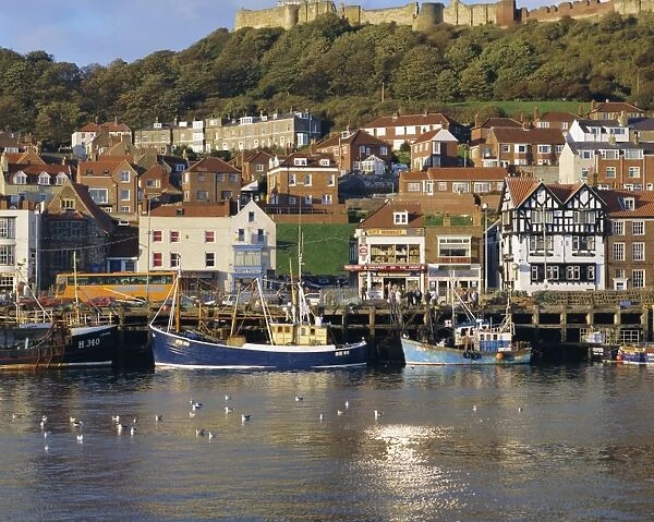 Harbour, seaside resort and castle, Scarborough, Yorkshire, England, UK, Europe