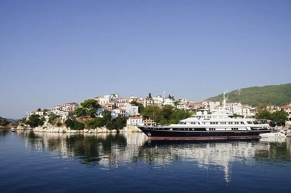 Harbour, Skiathos Town, Skiathos, Sporades Islands, Greek Islands, Greece, Europe