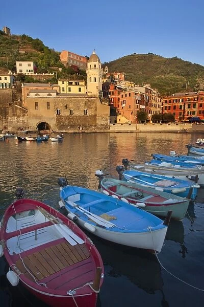 The Harbour at sunset in Vernazza, Cinque Terre, UNESCO World Heritage Site, Liguria, Italy, Mediterranean, Europe