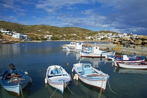 Harbour and town, Stavros, Donoussa, Cyclades, Aegean, Greek Islands, Greece, Europe