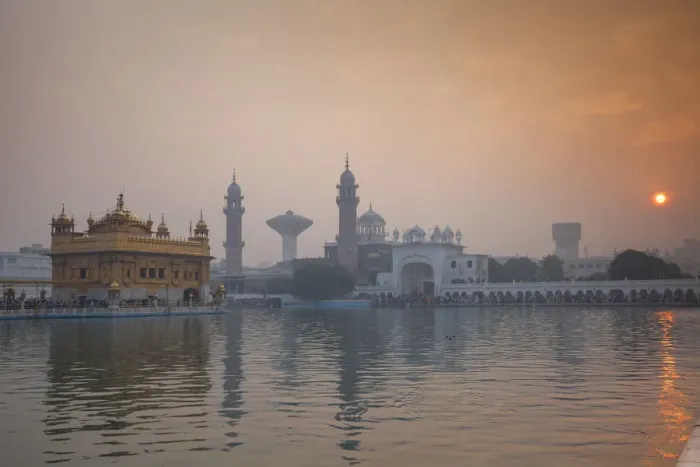 Framed Print : The Harmandir Sahib (The Golden Temple), Amritsar, Punjab, India, Asia Framed Print : The Harmandir Sahib (The Golden Temple), Amritsar, Punjab, India, Asia