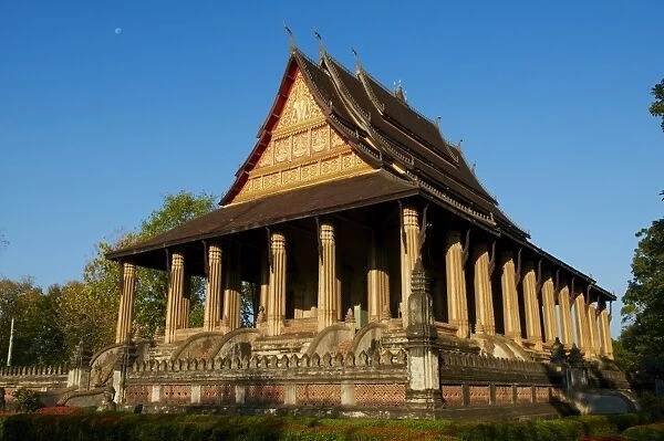 Haw Pha Kaeo Temple dating from 1565, now National Museum of Religious Art