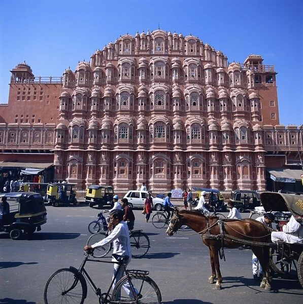 Hawa Mahal (Palace of the Winds), Jaipur, Rajasthan state, India, Asia