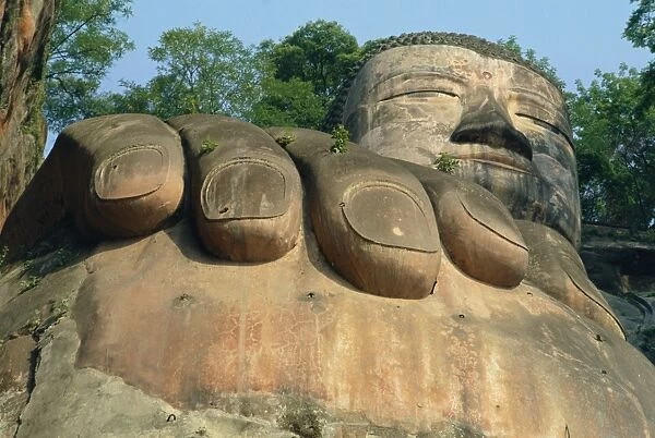 Head and fingers of the Giant Buddha statue of Lechan, south west China