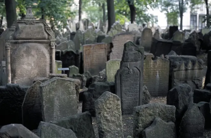Framed Print : Headstones in the graveyard of the Jewish Cemetery, Josefov, Prague, Czech Republic Framed Print : Headstones in the graveyard of the Jewish Cemetery, Josefov, Prague, Czech Republic