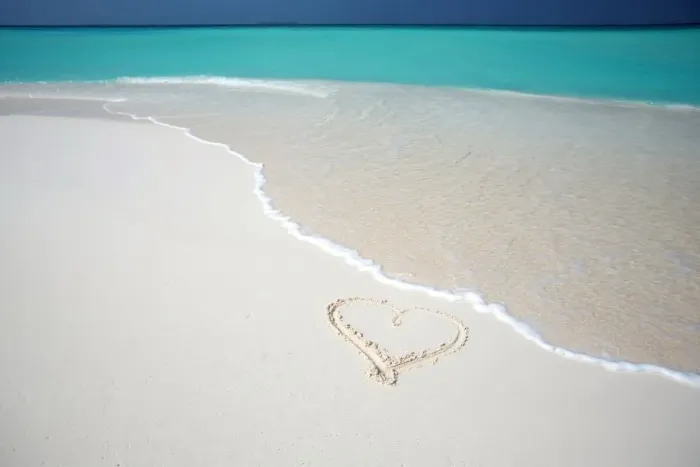Framed Print : Heart drawn on an empty tropical beach, Maldives, Indian Ocean, Asia