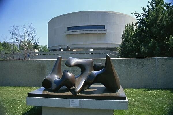 Henry Moore sculpture and Hirshhorn Museum, Washington D. C. United States of America
