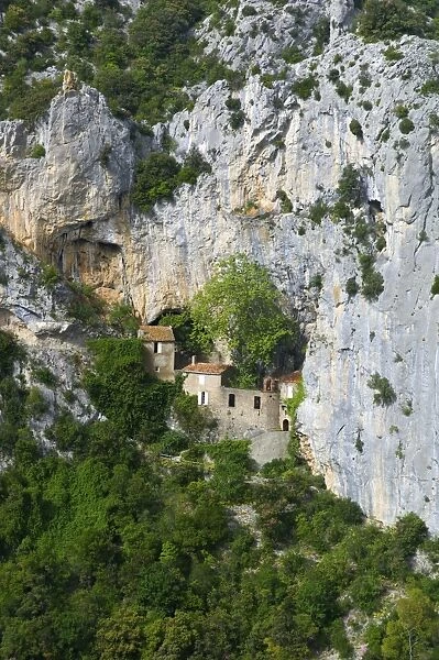 Hermitage in Galamus Gorge, French Pyrenees, France, Europe