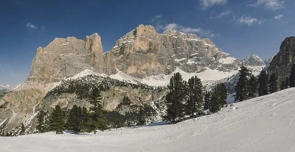 Hidden Valley ski area, Lagazuoi, UNESCO World Heritage Site, Dolomites, South Tyrol