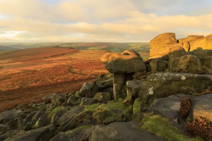 Framed Print : Higger Tor and Hathersage Moor, sunrise in autumn, Peak District National Park, Derbyshire Framed Print : Higger Tor and Hathersage Moor, sunrise in autumn, Peak District National Park, Derbyshire