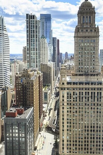 High angle view of South Wabash Avenue, The Loop, Chicago, Illinois, United States of America, North America