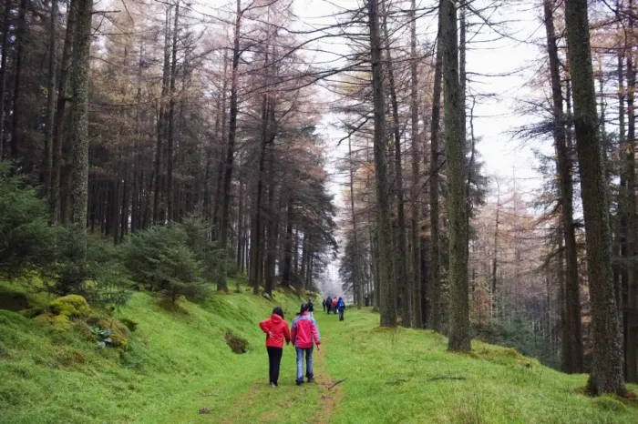 Framed Print : Hikers walking in Brecon Beacons National Park, South Wales, United Kingdom, Europe