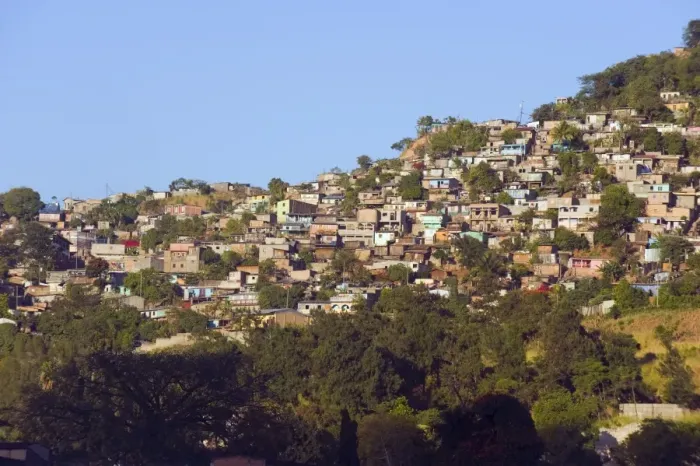 Framed Print : Hillside suburbs of Tegucigalpa, Honduras, Central America Framed Print : Hillside suburbs of Tegucigalpa, Honduras, Central America