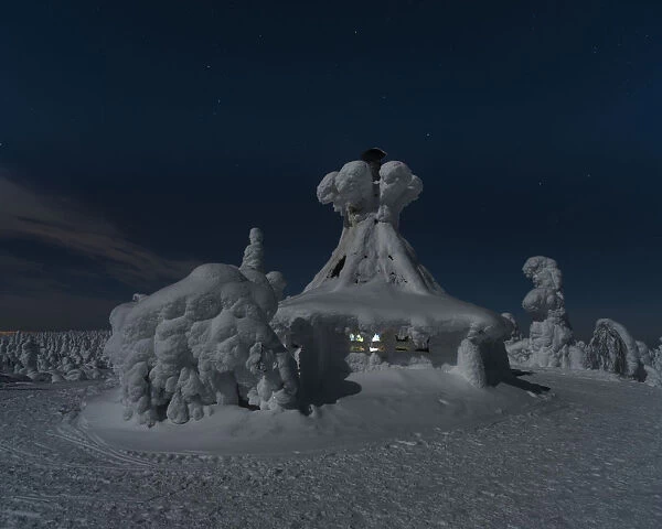 Hilltop hut, Kuntivaara, Kuuusamo, Finland, Europe