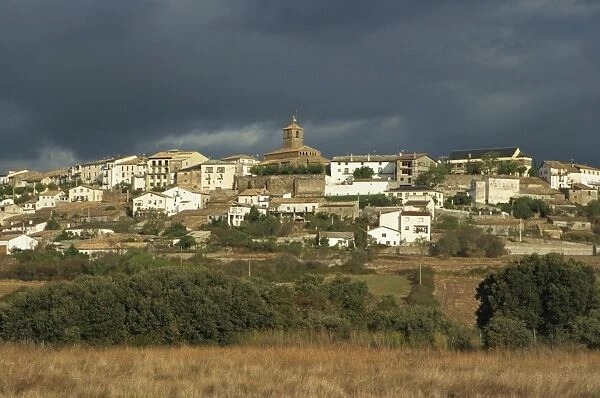 Hilltop village, Berdun, Aragon, Spain, Europe