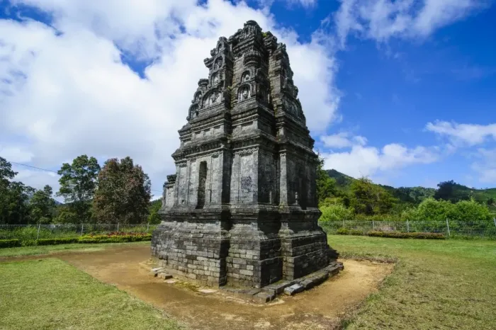 Framed Print : Hindu Dieng temple complex, Dieng Plateau, Java, Indonesia, Southeast Asia, Asia Framed Print : Hindu Dieng temple complex, Dieng Plateau, Java, Indonesia, Southeast Asia, Asia