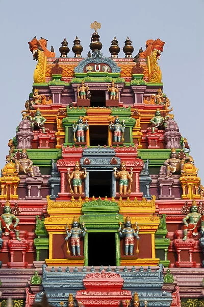 Hindu temple gopuram, Haridwar, Uttarakhand, India, Asia